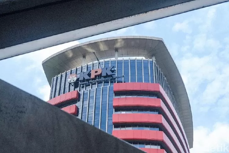 OTT KPK di Basarnas: Letkol TNI AU dan Pejabat Terjaring dalam Dugaan Suap (Instagram)