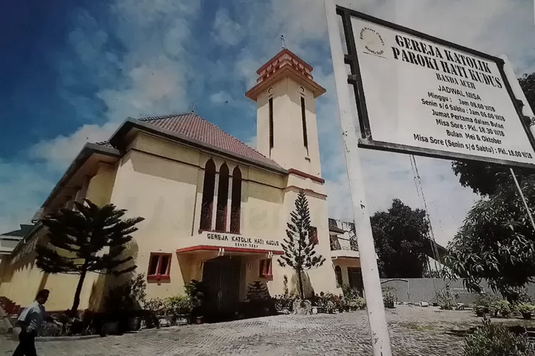 Gereja Katolik Hati Kudus Banda Aceh (modusaceh.co)