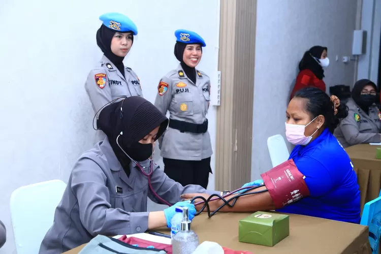 Bhakti Kesehatan Polwan (Jabodetabek.Id)