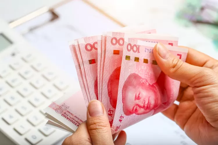 1 RMB atau Yuan Mata uang Tiongkok (Foto: freepik.com/@xb100)