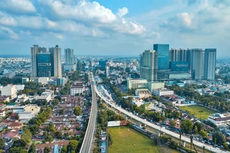 Potret Kota Medan sebagai salah satu kota metropolitan di Pulau Sumatera. (dok. podomorodelimedan)