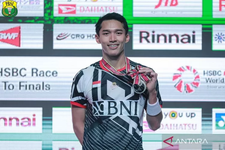 Atlet bulu tangkis tunggal putra Indonesia Jonatan Christie keluar sebagai runner up di Japan Open 2023, Minggu (30/7/2023).  (ANTARA/HO-PBSI)