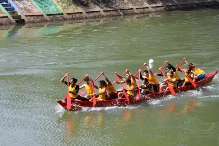 Festival Unik dan Menarik di Padang, Sumatera Barat (pariwisata.padang.go.id)