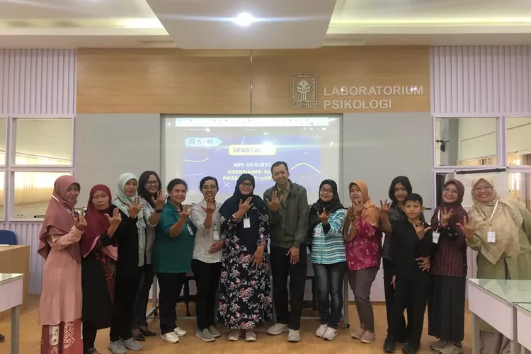 Fasilitasi ibu tunggal yang membutuhkan penguatan dan pendampingan, Puskaga UII gandeng Spinmotion gelar Spartacos  (Foto: Puskaga UII)