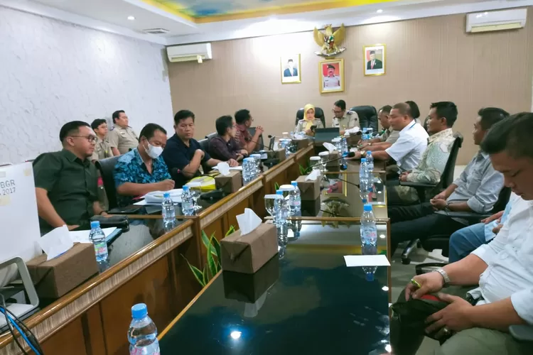 Petani penggarap Cipelang dimediasi oleh BPN Kabupaten Bogor dengan PT. CSA