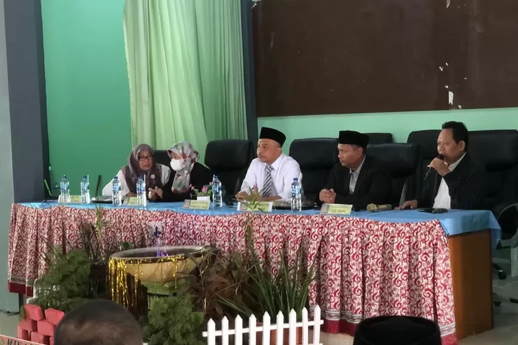 Latih Siswa Hadapi Kompetisi Sains Madrasah, Alumni UI Apresiasi Kemenag Kabupaten Bogor (Dok. Istimewa)