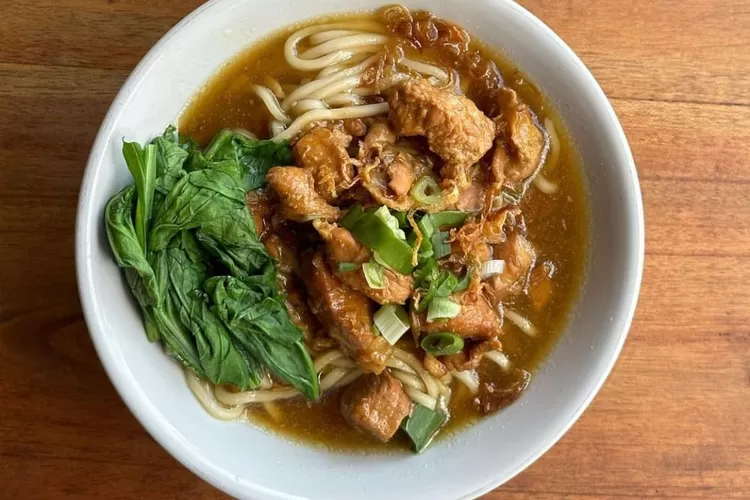 Ilustrasi mie ayam enak di Jogja terkenal enak murah paling laris (IG @paksarmintul)