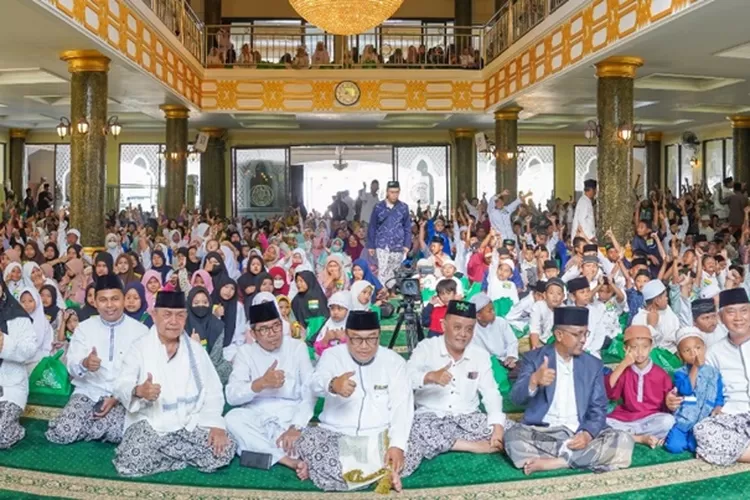  Unisma Malang santuni 1500 anak yatim di acara Gebyar Muharram 1445 Hijriyah