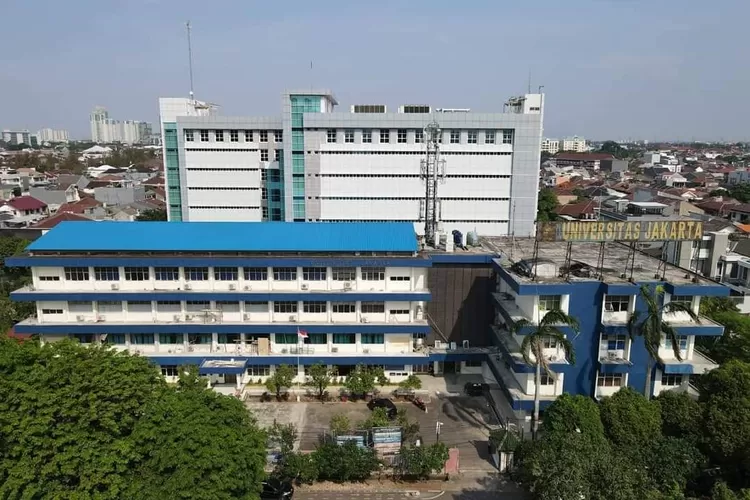Gedung Universitas Jakarta. PT ini terancam ditutup karena salah manajemen  (foto Gapunija)