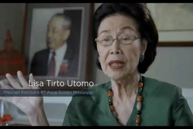 Sosok mendiang Lisa Tirto Utomo, istri pendiri perusahaan Aqua. (Layar Tangkap YouTube Aqua )