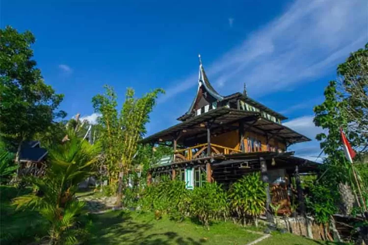 Villa Murah di Bukittinggi, Canyon Jungle Stay Bisa Jalan Kaki ke Jam Gadang dan Benteng Fort de Kock
