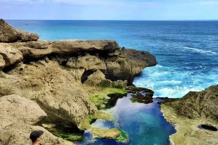 Pantai Kedung Tumpang