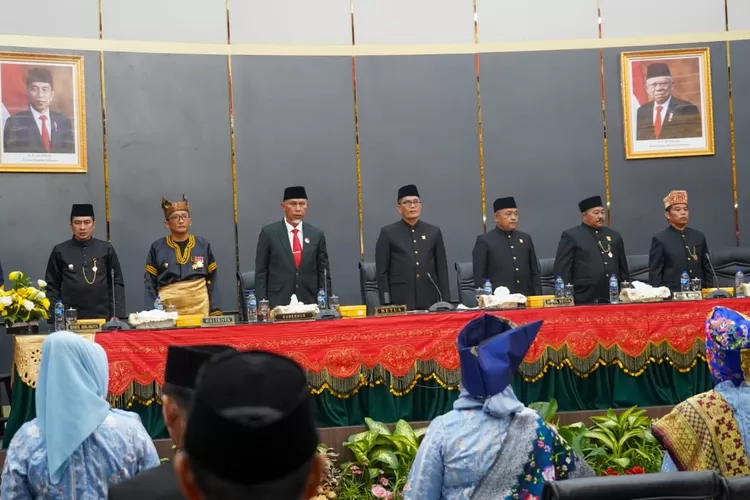 Peringatan Hari Jadi Kota Padang ke-354 tahun dilaksanakan di Gedung Baru DPRD. (Prokopim)