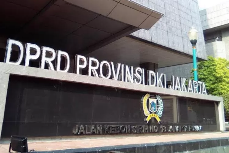 DPRD minta KPK menyelidiki  dugaan korupsi  pembelian lahan fasos fasum di Kalideres, Jakarta  Barat.