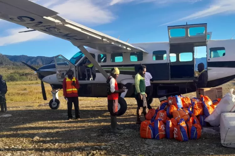 BNPB mengirim bantuan logistik dan peralatan total sekitar 5.228 kg (dok bnpb.go.id)