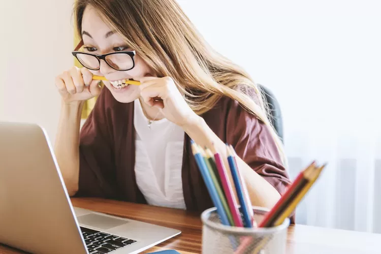 Ilustrasi korban Shopee Live (Unsplash/JESHOOTS.COM)