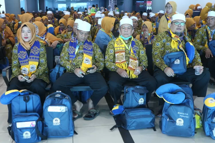 Bandara Sultan Mahmud Badarudin berangkatkan kembali calon jemaah umrah