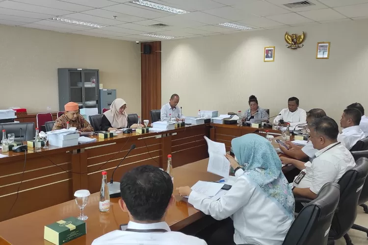 Rapat Komisi IV DPRD Kota Bogor dengan Disdik membahas anggaran dalam KUA PPAS tahun 2024. (DPRD Kota Bogor)