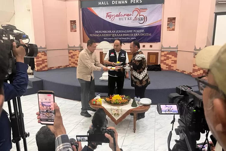 Menkominfo, Budi Arie menghadiri Tasyakuran 25 Tahun IJTI 