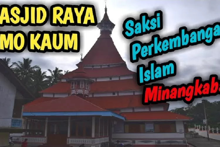 Masjid Raya Limo Kaum yang ada di Tanah Datar (YouTube Kanal Kampung)