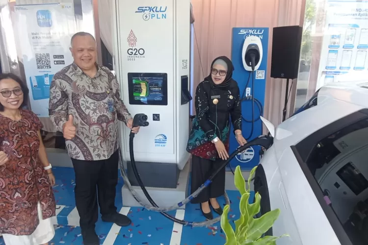 Peresmian SPKLU Ultra Fast Charging di Kantor PLN ULP Wates. (Foto Amin Kuntari)