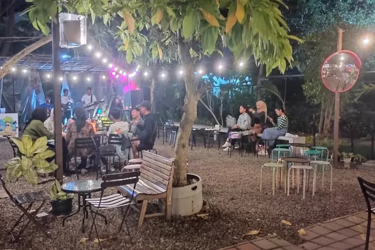 Suasana Sequoia Coffe Garden di Kota Bogor (RBG.id)