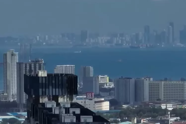 Negara tetangga Singapura yang terlihat dari ketinggian (Dok: YouTube Sumatera Pedia)