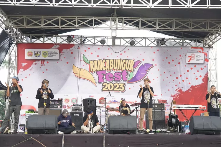 Rancabungur Fest 2023 berjalan meriah di Lapangan Rancasari, Desa Pasir Gaok