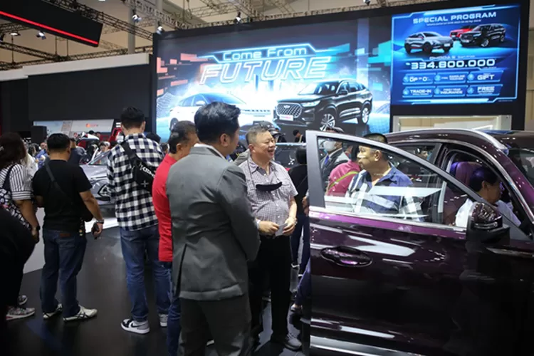 Chery tebar promo selama gelaran GIIAS 2023. (IST)