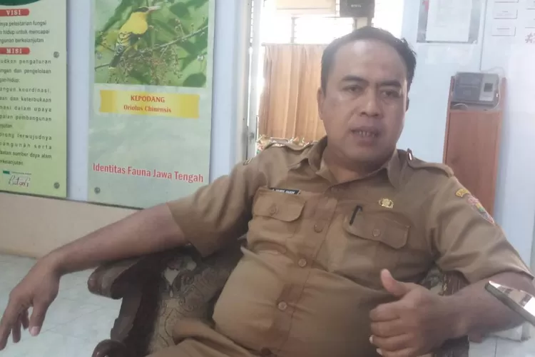 Kepala Dinas Lingkungan Hidup (DLH) Kabupaten Batang A Handy Hakim.  (Foto: Muslihun kontributor Batang.)