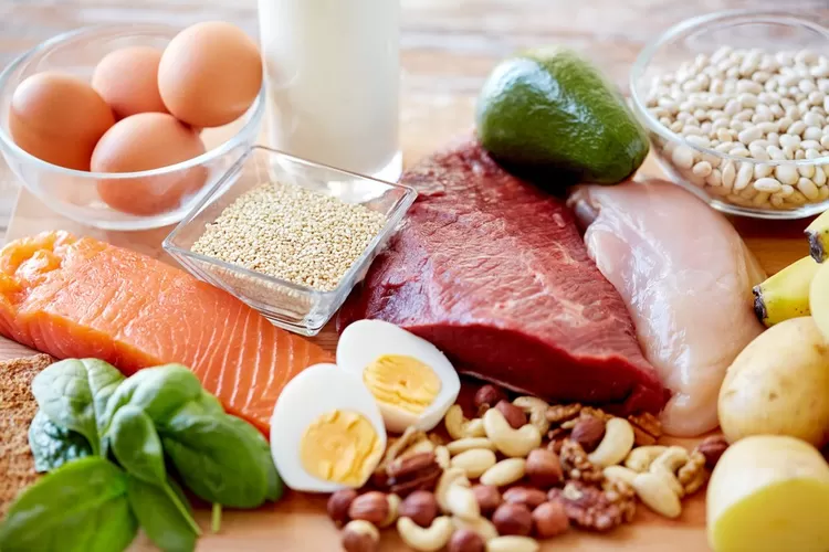 Ilustrasi makanan sumber protein tinggi.