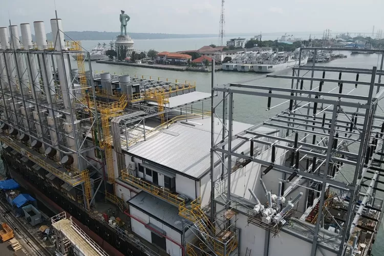 Sinergi BUMN, PLN dan PAL Luncurkan Pembangkit Listrik Kapal Modern Berdaya 60 MW