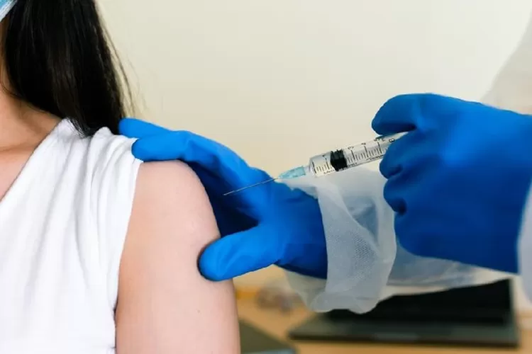 ilustrasi-vaksin_169