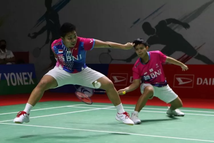 Ganda putri Indonesia Apriyani Rahayu/Siti Fadia Silva Ramadhanti sukses lolos ke semifinal Indonesia Masters 2022. (Humas PP PBSI)