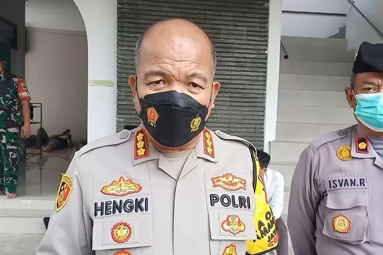Kapolres Metro Bekasi Kota Kombes Pol Hengki 