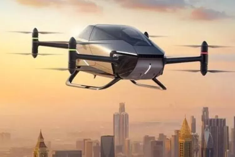 Taksi terbang canggih bernama XPeng X2, mengudara diatas Distrik Marina Dubai, Uni Emirat Arab, pada Senin 10 Oktober 2022/Net