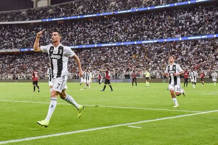 Ronaldo Bawa Juventus Raih Rekor Juara Di Piala Super Italia Jawa Pos