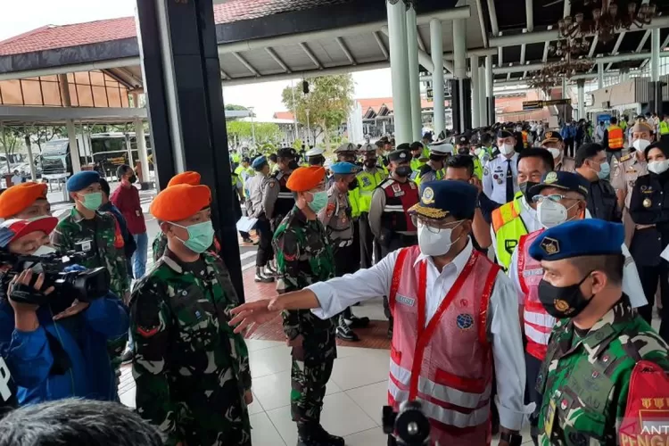 Menhub Buka Posko Siaga Lebaran Di Bandara Soekarno Hatta - Kilat