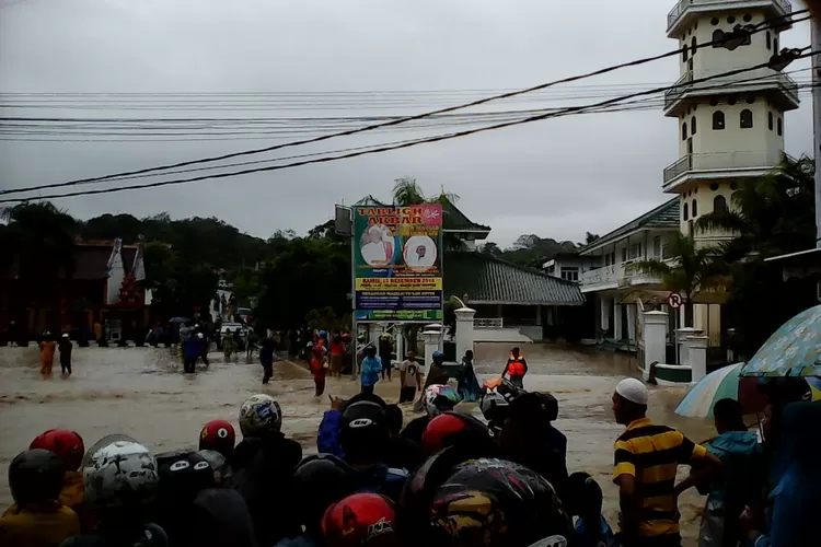 images_berita_Jan17_WhatsApp-Image-2017-01-29-at-08.12.19