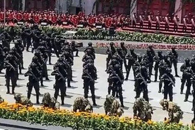 pasukan-khusus-rajawali-bin-6_169