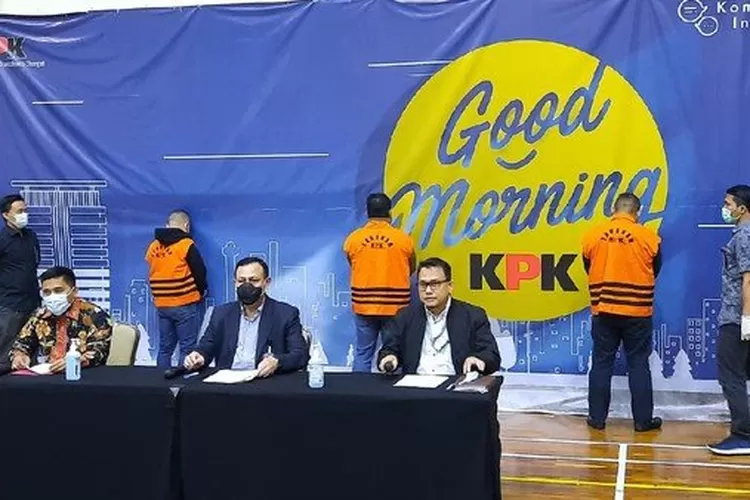 kpk-jumpa-pers-ott-pejabat-kemensos-1_169 (1)