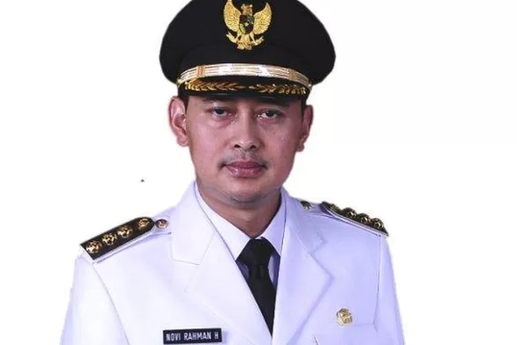 Novi Rahman Hidayat 093