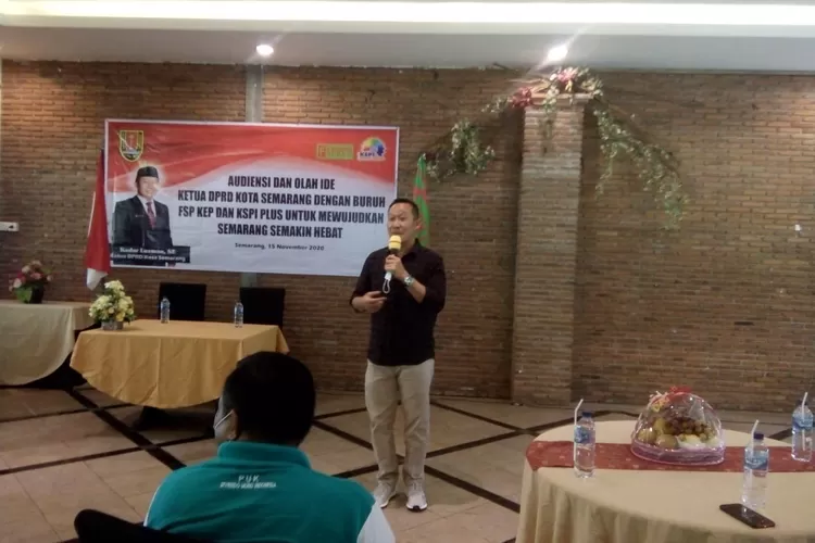 b0efd1c0-fea2-4779-8eb7-0b362b49a6c0 (1)