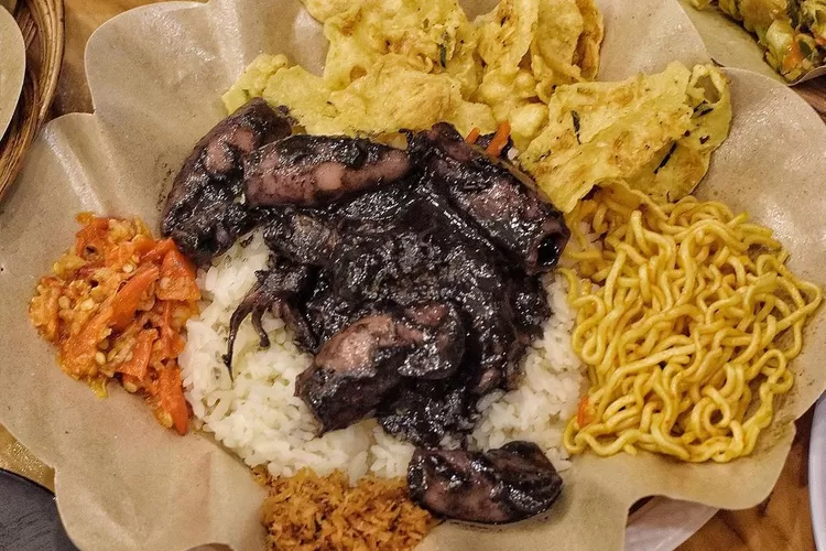 Resep Nasi Cumi Hitam Khas Lumajang Kenikmatannya Nggak Bikin Bosen Kulinear