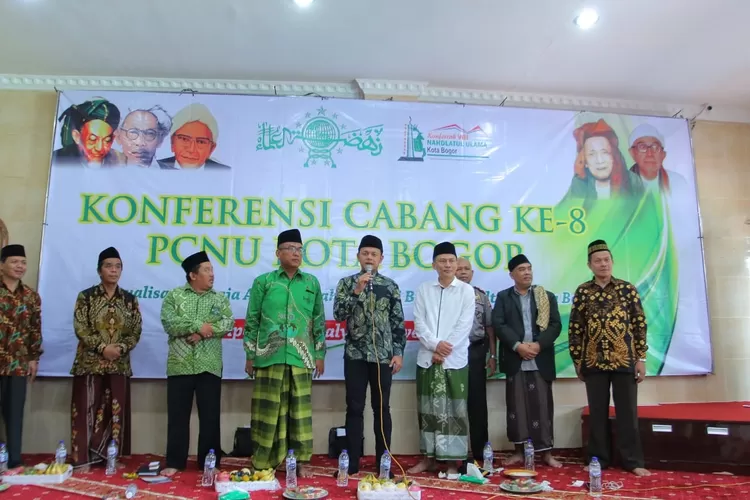 HADIR: Wali Kota Bogor Bima Arya saat menghadiri Konfercab Nahdlatul Ulama Kota Bogor ke-8 di Pondok Pesantren Al Ghazaly, Kecamatan Bogor Tengah, Minggu (17/11).