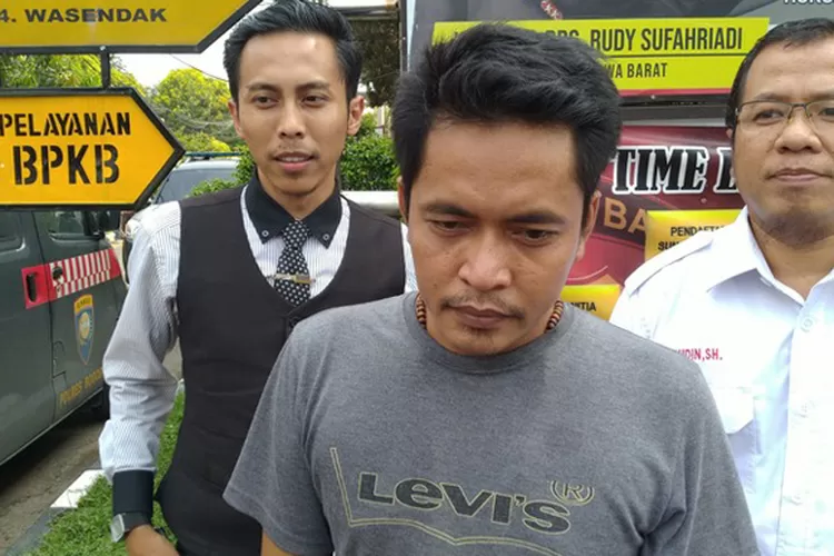 LAPORAN: Salah seorang anggota DPRD Kabupaten Bogor dilaporkan ke Polres Bogor oleh korban yang dianiaya saat pilkades