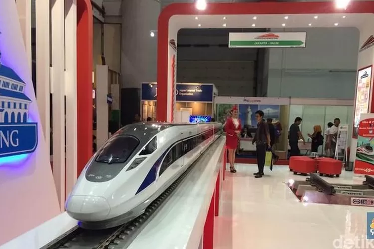 PAMERAN: Miniatur kereta cepat Jakarta-Bandung dipamerkan Pemprov DKI Jakarta.