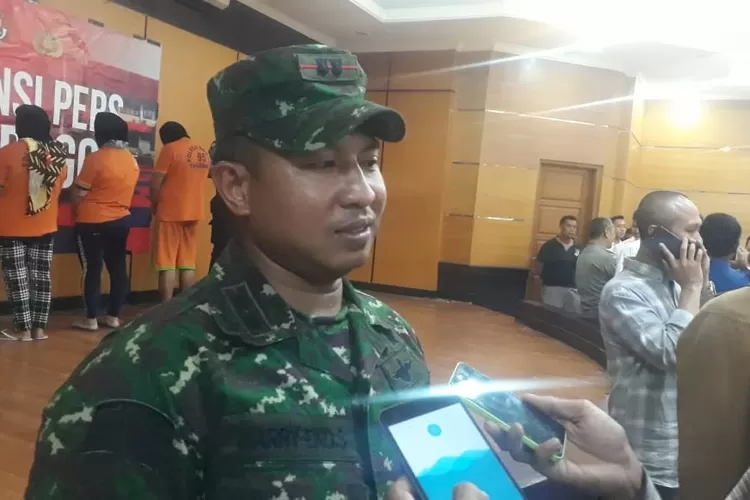 RILIS: Dandim 0621 Kabupaten Bogor Letkol Inf Eko Sutrisno saat menghadiri rilis di Polres Bogor.