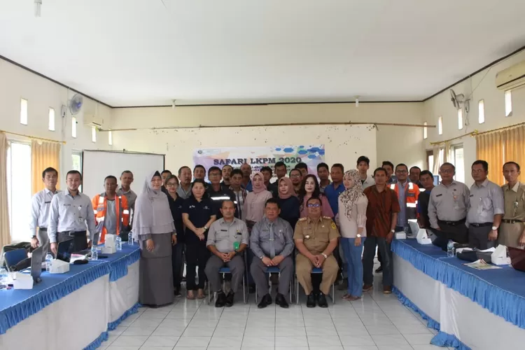 SOSIALISASI: Puluhan pemilik perusahaan yang menanamkan investasinya di Kecamatan Rumpin dikumpulkan DPMPTSP.