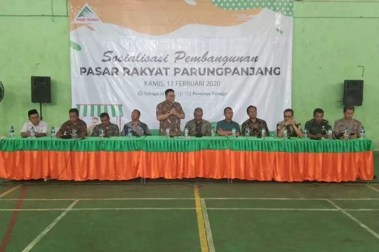 SOSIALISASI: PD Pasar Tohaga menggelar sosialisasi pembangunan Pasar Rakyat Parungpanjang, kemarin. Pembangunan ini sempat mendapat penolakan dari sejumlah pedagang. 